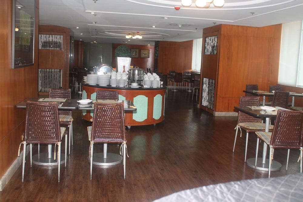 Pearl Manila Hotel מראה חיצוני תמונה