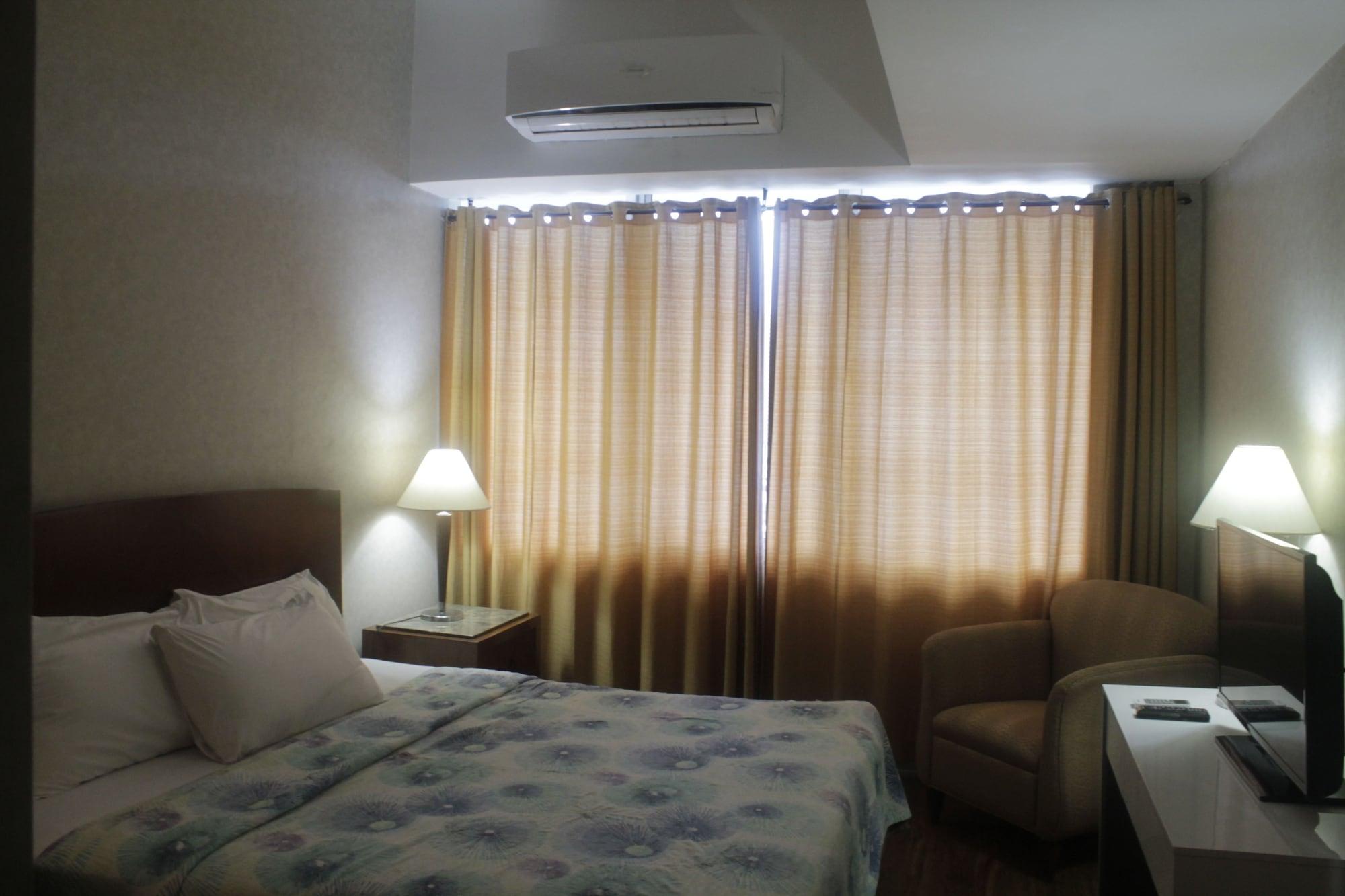 Pearl Manila Hotel מראה חיצוני תמונה