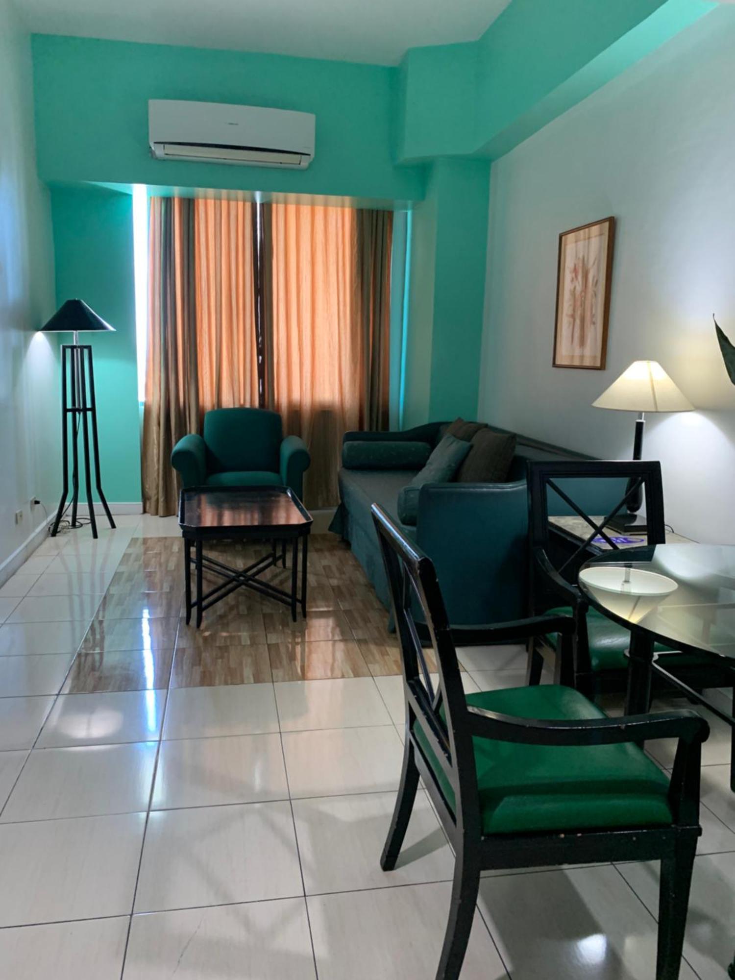 Pearl Manila Hotel מראה חיצוני תמונה